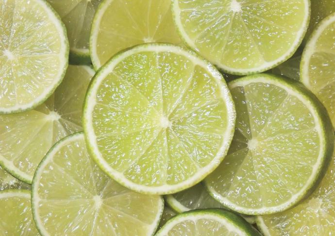 Rondelles citron vert en gros plan