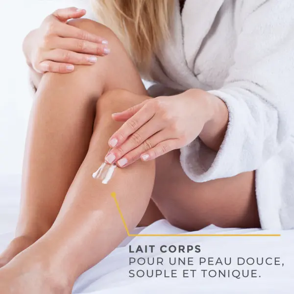 Femme qui étale le lait corporel Pur'Immortelle de Propos'Nature sur une de ses jambes