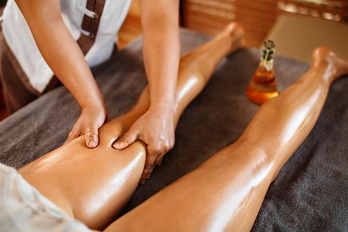 massage jambes 