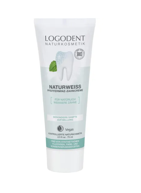 Natural whitening toothpaste